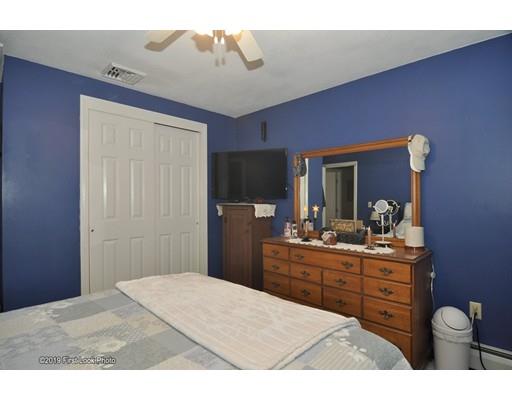 54 Lakeview Road Burrillville, RI 02859 - Photo 8 of 42