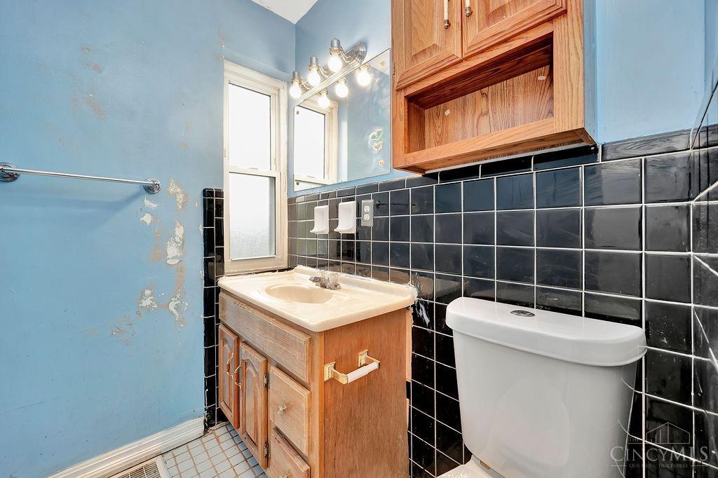 5179 Batavia Road Cincinnati, OH 45230 - Photo 15 of 29 Gallery Image 15