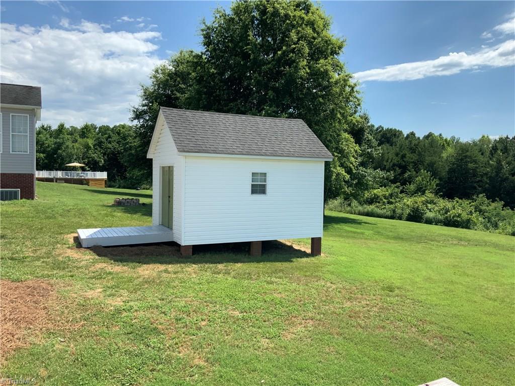 3369 Old Mountain Road Trinity, NC 27370 - Photo 4 of 17 24x23 storage building