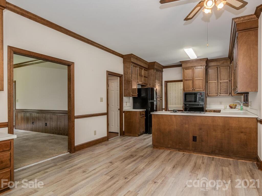 4404 Quail View Road Charlotte, NC 28226 - Photo 14 of 38 Gallery Image 14