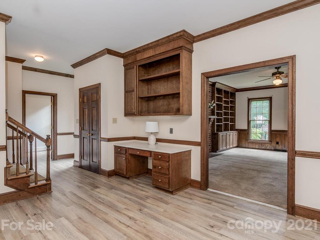 4404 Quail View Road Charlotte, NC 28226 - Photo 16 of 38 Gallery Image 16