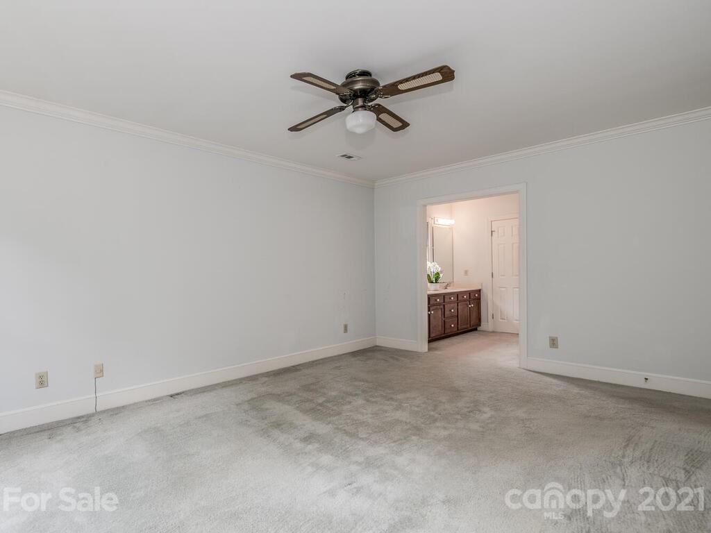 4404 Quail View Road Charlotte, NC 28226 - Photo 24 of 38 Gallery Image 24