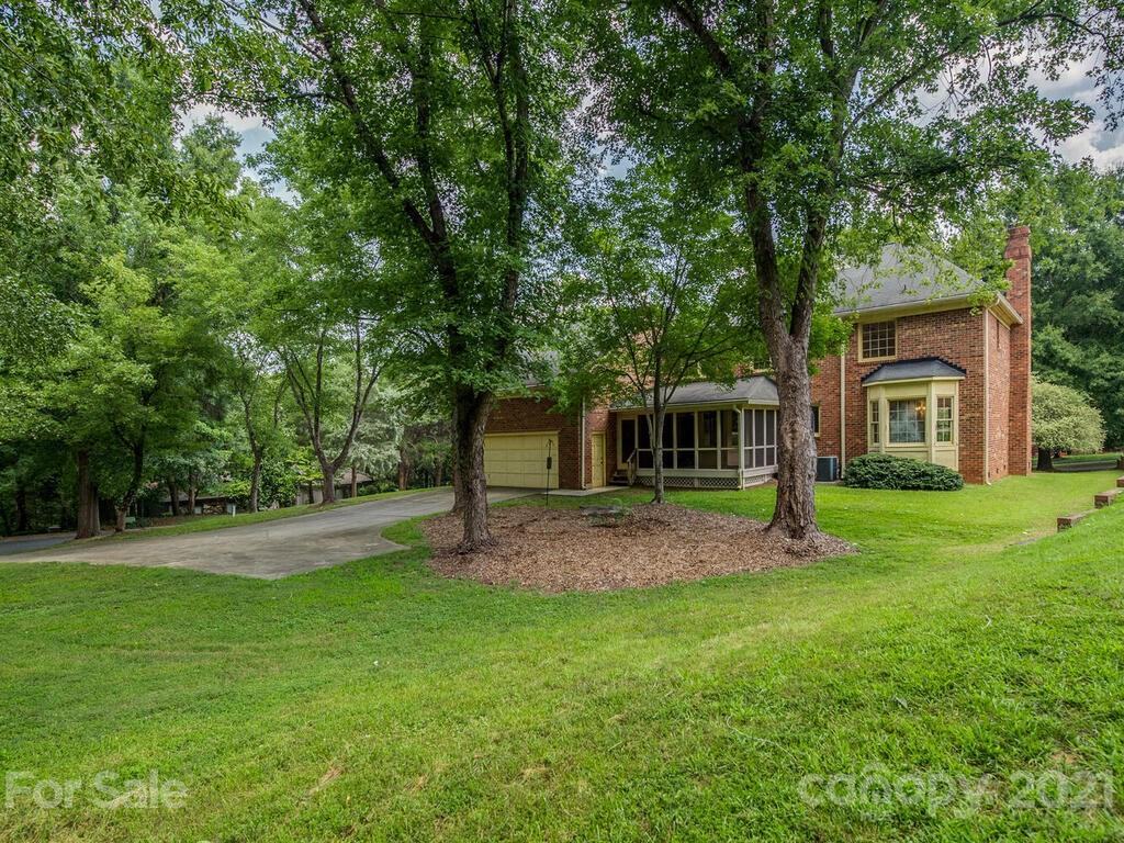 4404 Quail View Road Charlotte, NC 28226 - Photo 38 of 38 Gallery Image 38