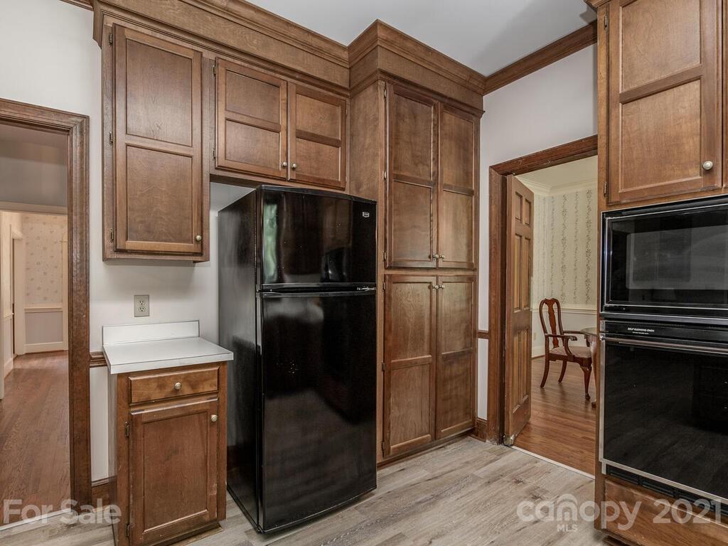 4404 Quail View Road Charlotte, NC 28226 - Photo 9 of 38 Gallery Image 9