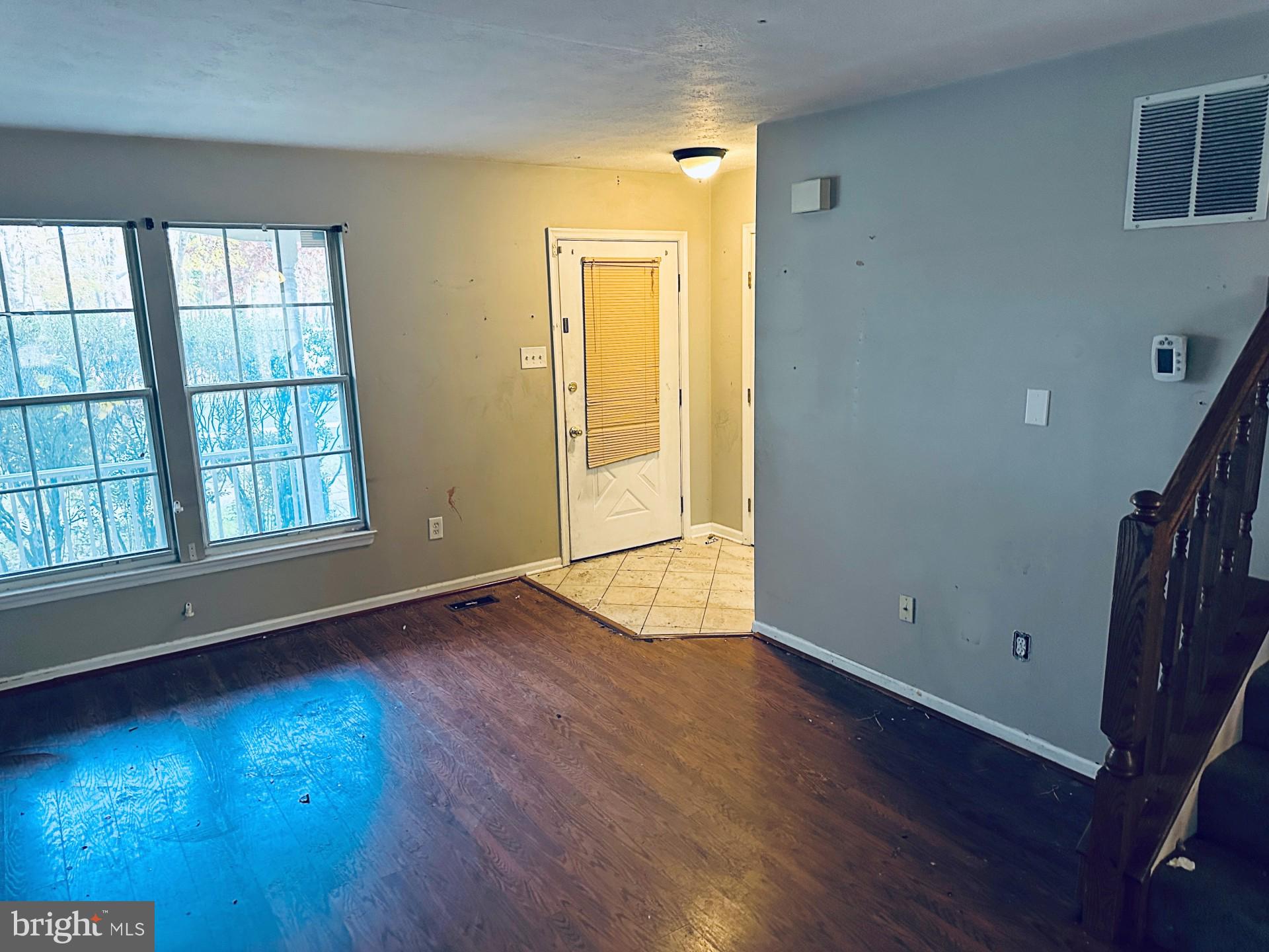 5331 Hollowstone Circle Rosedale, MD 21237 - Photo 4 of 17 Interior
