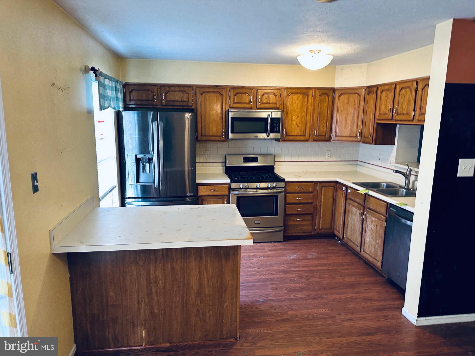 5331 Hollowstone Circle Rosedale, MD 21237 - Photo 7 of 17 Interior