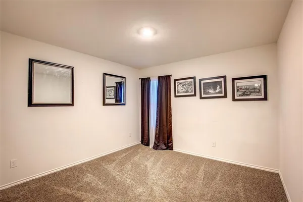 $2,400 | 1004 Basswood Lane, Royse City, TX 75189