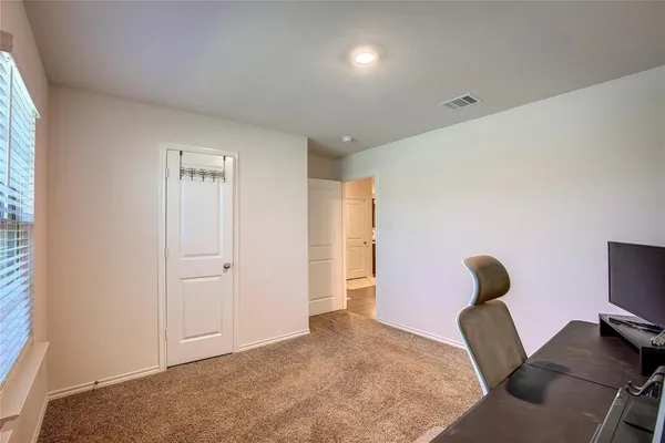 $2,400 | 1004 Basswood Lane, Royse City, TX 75189