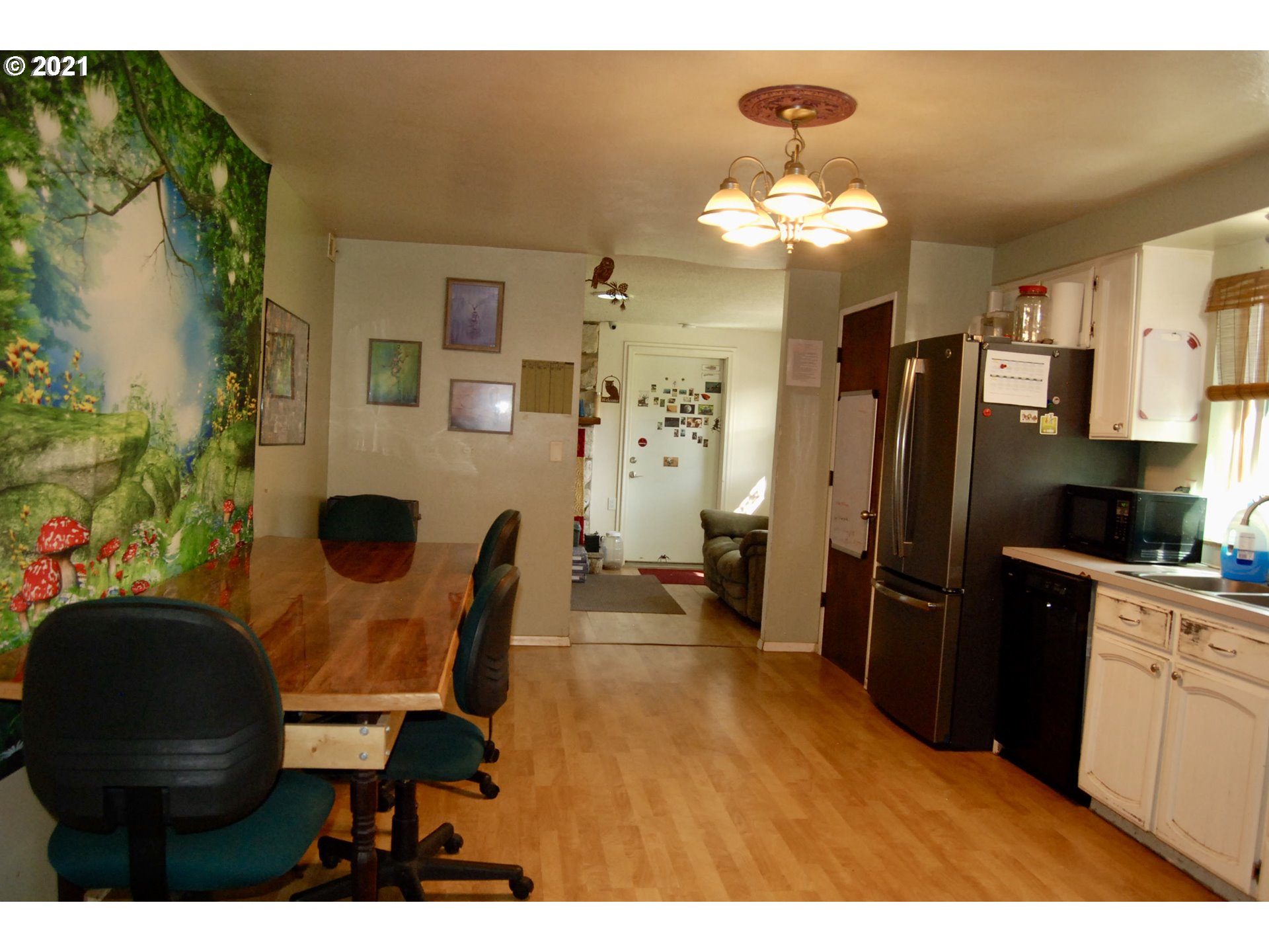 307 72nd Street Springfield, OR 97478 - Photo 14 of 17 Gallery Image 14