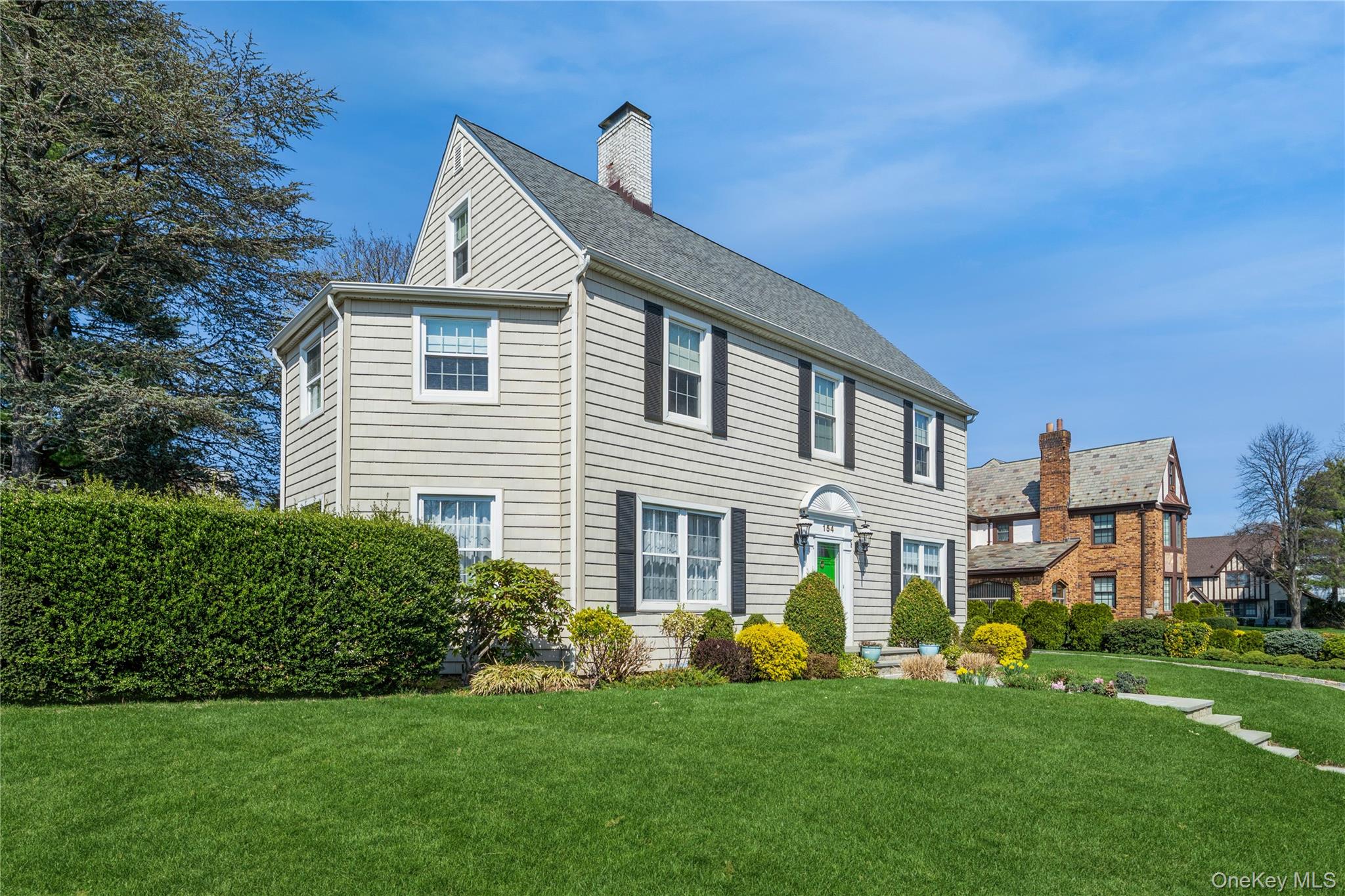 154 Wellington Road Garden City, NY 11530 - Photo 26 of 28