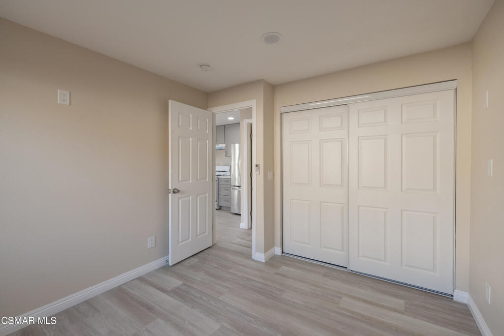 2345 Bryson Place Simi Valley, CA 93065 - Photo 16 of 36