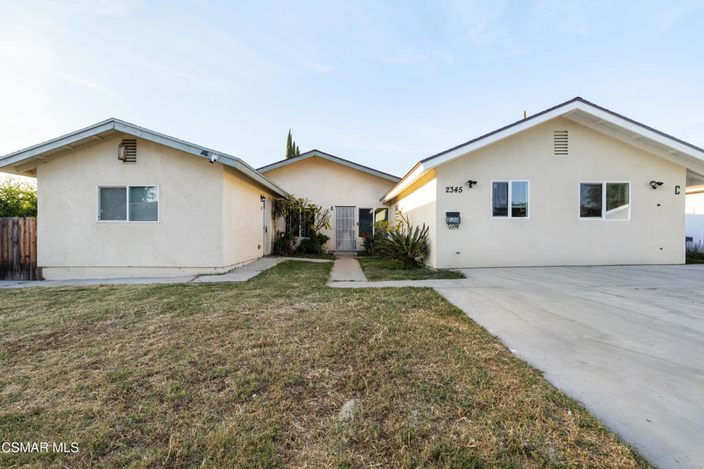 2345 Bryson Place Simi Valley, CA 93065 - Photo 2 of 36