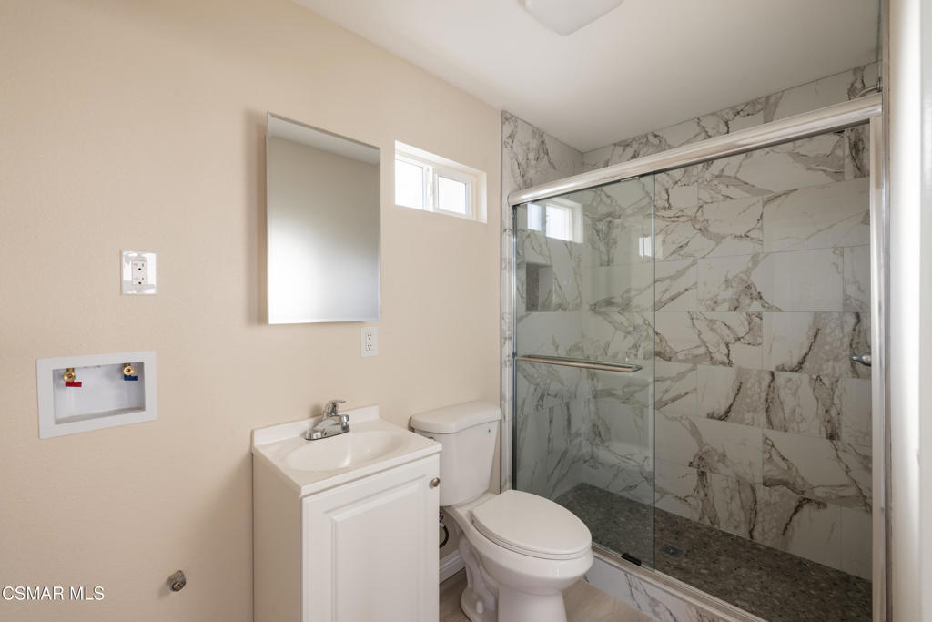 2345 Bryson Place Simi Valley, CA 93065 - Photo 27 of 36
