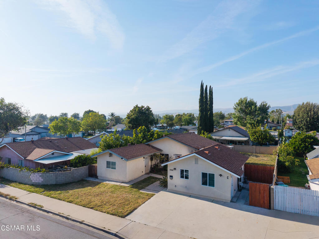 2345 Bryson Place Simi Valley, CA 93065 - Photo 9 of 36