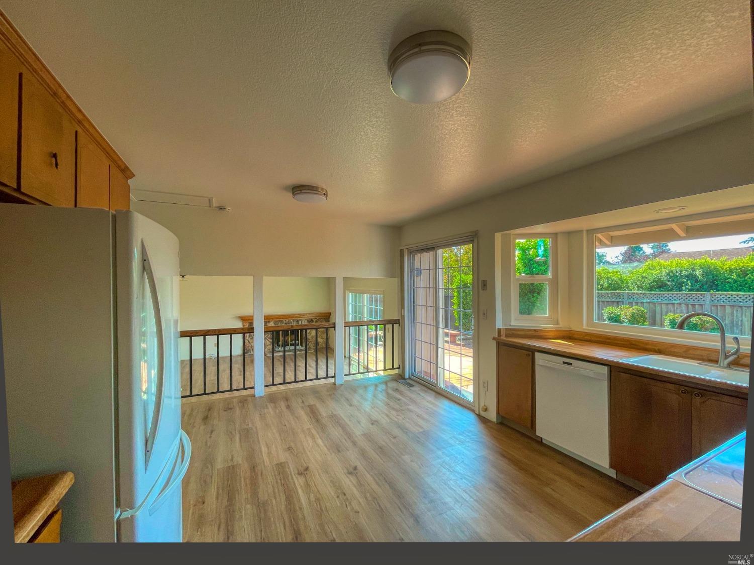 1521 Genesis Court Rohnert Park, CA 94928 - Photo 15 of 30