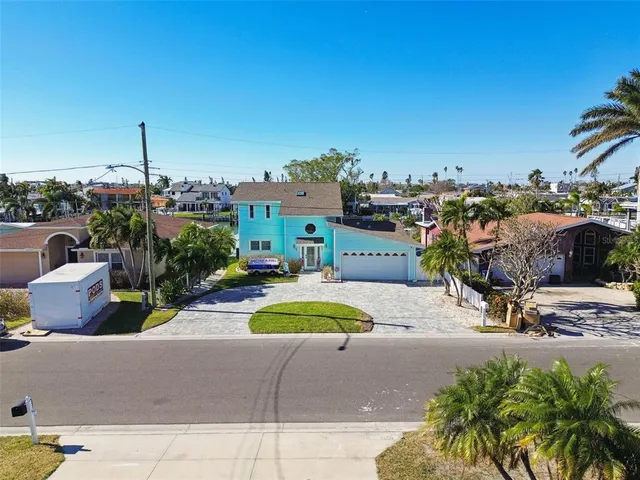 $776,000 | 545 Lillian Drive, Madeira Beach, FL 33708