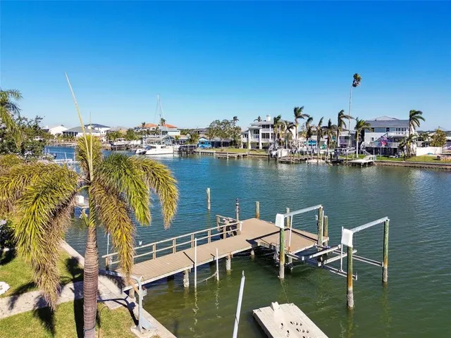 $776,000 | 545 Lillian Drive, Madeira Beach, FL 33708