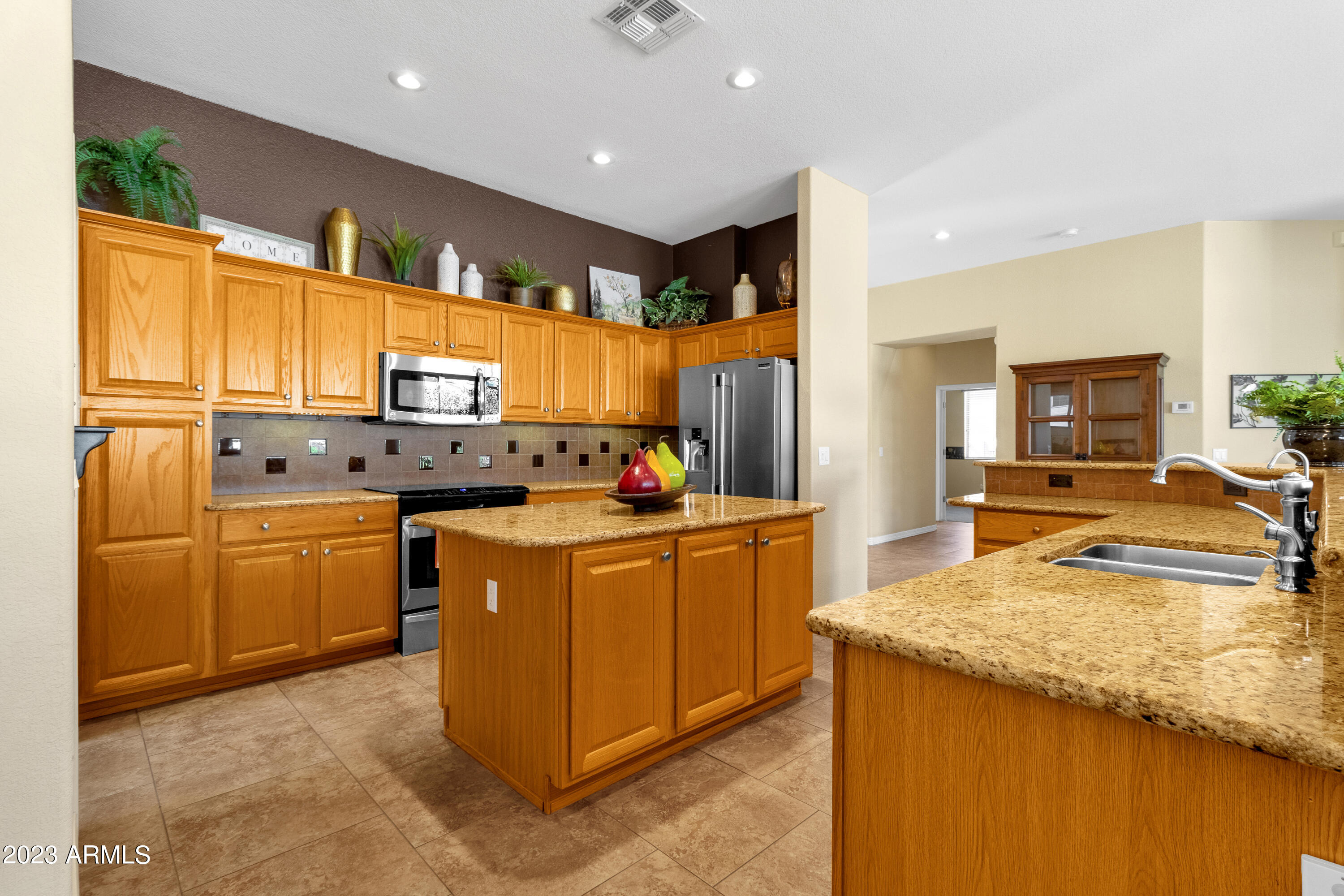 4188 East Walnut Road Gilbert, AZ 85298 - Photo 8 of 19 8-print-4188-e-walnut-road