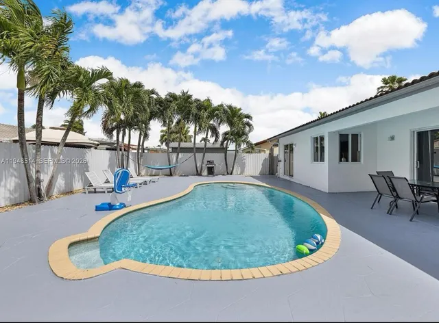 a view of outdoor space yard and patio