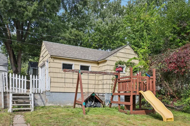 $380,000 | 3624 Pennsylvania Avenue South, St. Louis Park, MN 55426