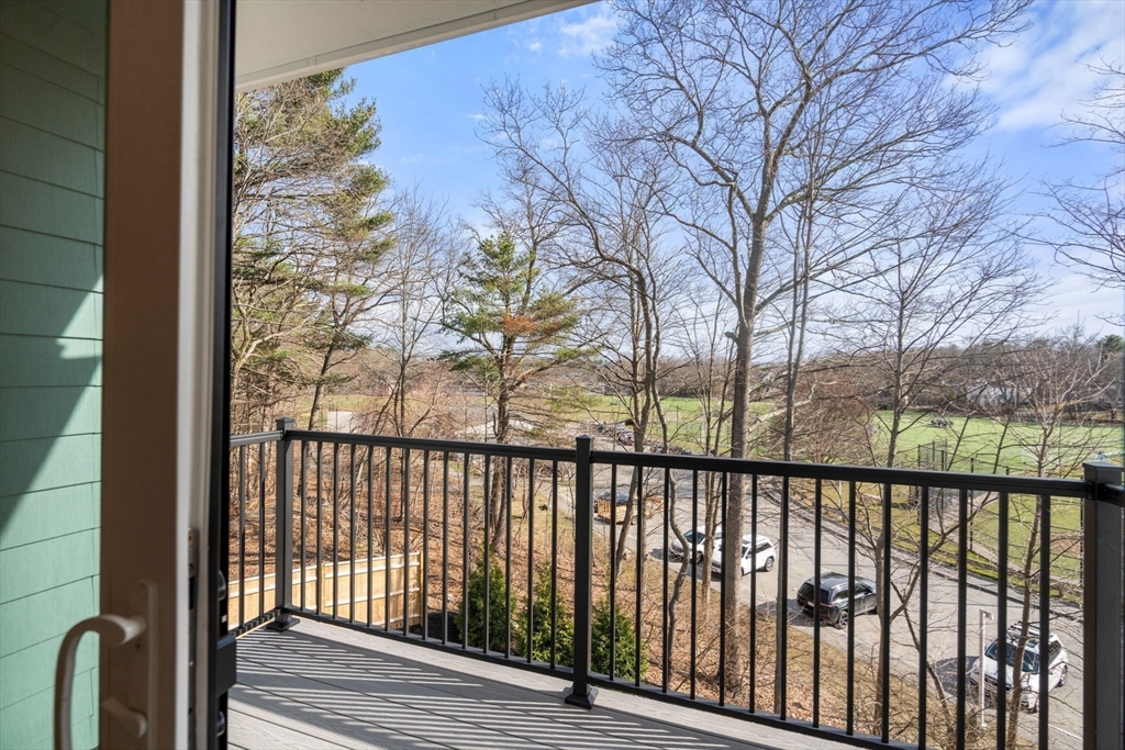 16 Stearns Road, Unit 302 Wellesley, MA 02482 - Photo 14 of 14