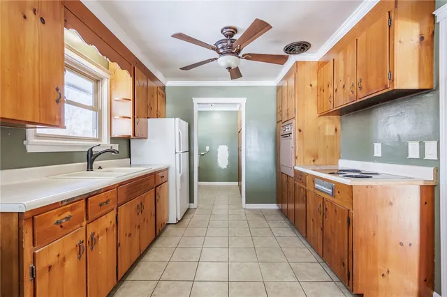 $179,900 | 222 Salmon Creek Drive, Greece, NY 14468