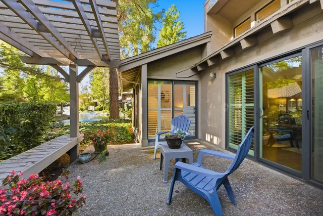 $495,000 | 1833 Edgebrook Drive, Unit A, Modesto, CA 95354