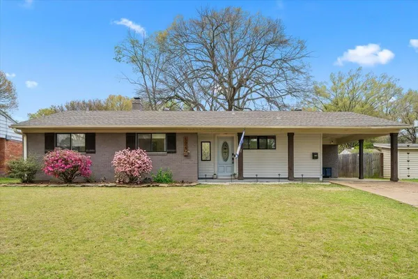 $279,000 | 5027 Welchshire Avenue, Memphis, TN 38117