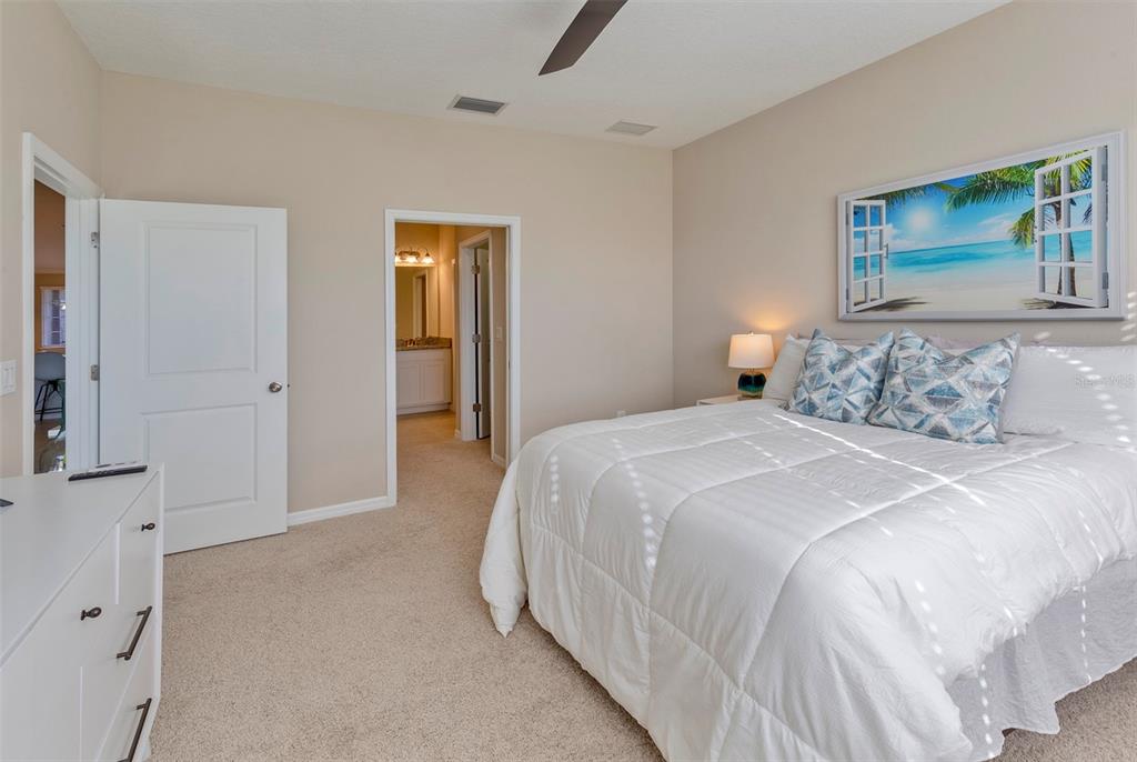 13816 Messina Loop, Unit 203 Bradenton, FL 34211 - Photo 17 of 38