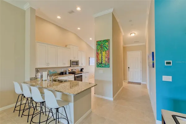 $380,000 | 13816 Messina Loop, Unit 203, Bradenton, FL 34211