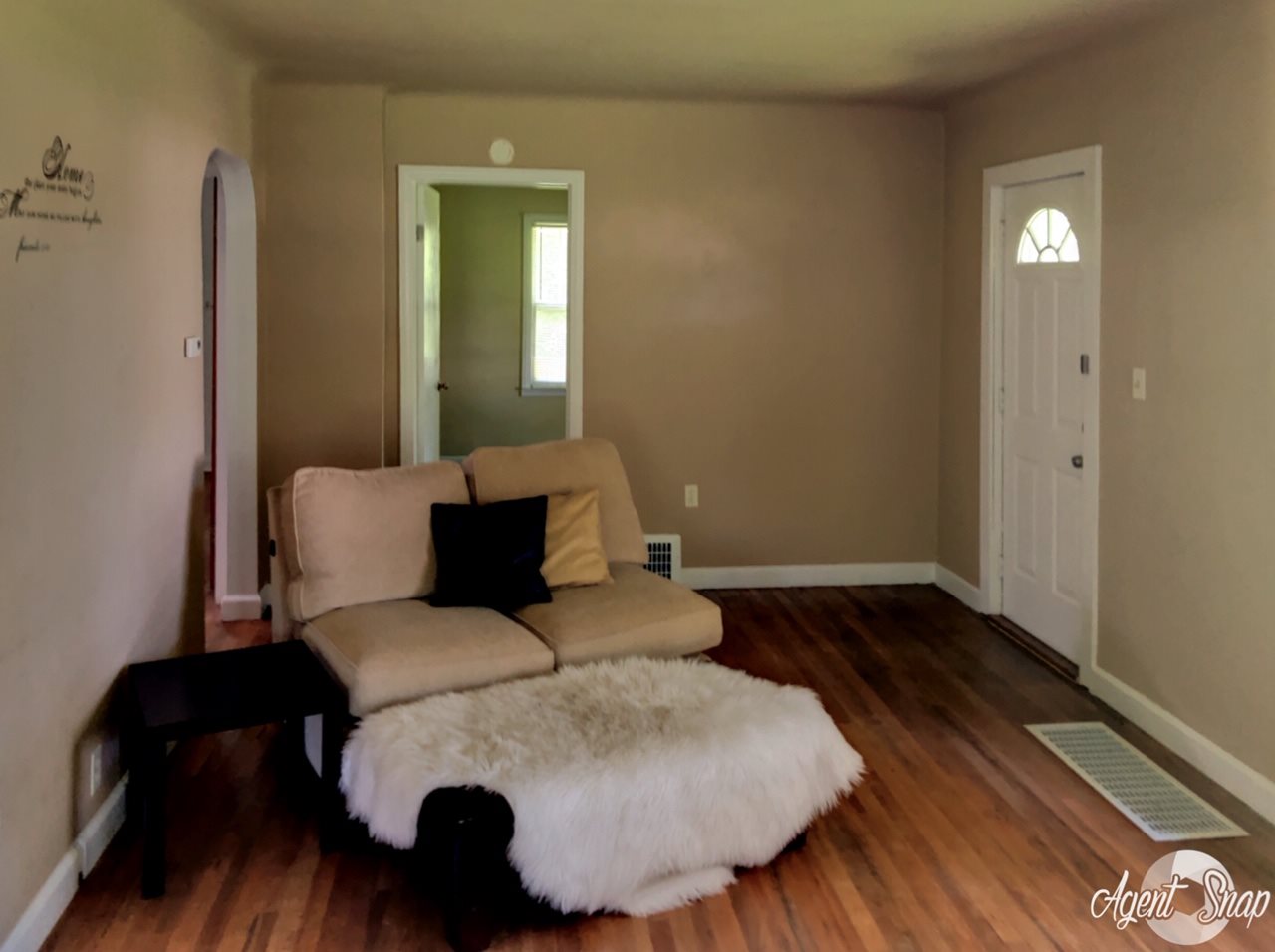 12397 North Lewis Road Clio, MI 48420 - Photo 2 of 30 31386420-1.JPG