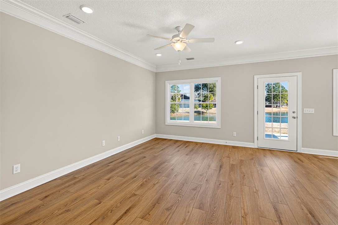 212 Allie Loop Brunswick, GA 31525 - Photo 5 of 23