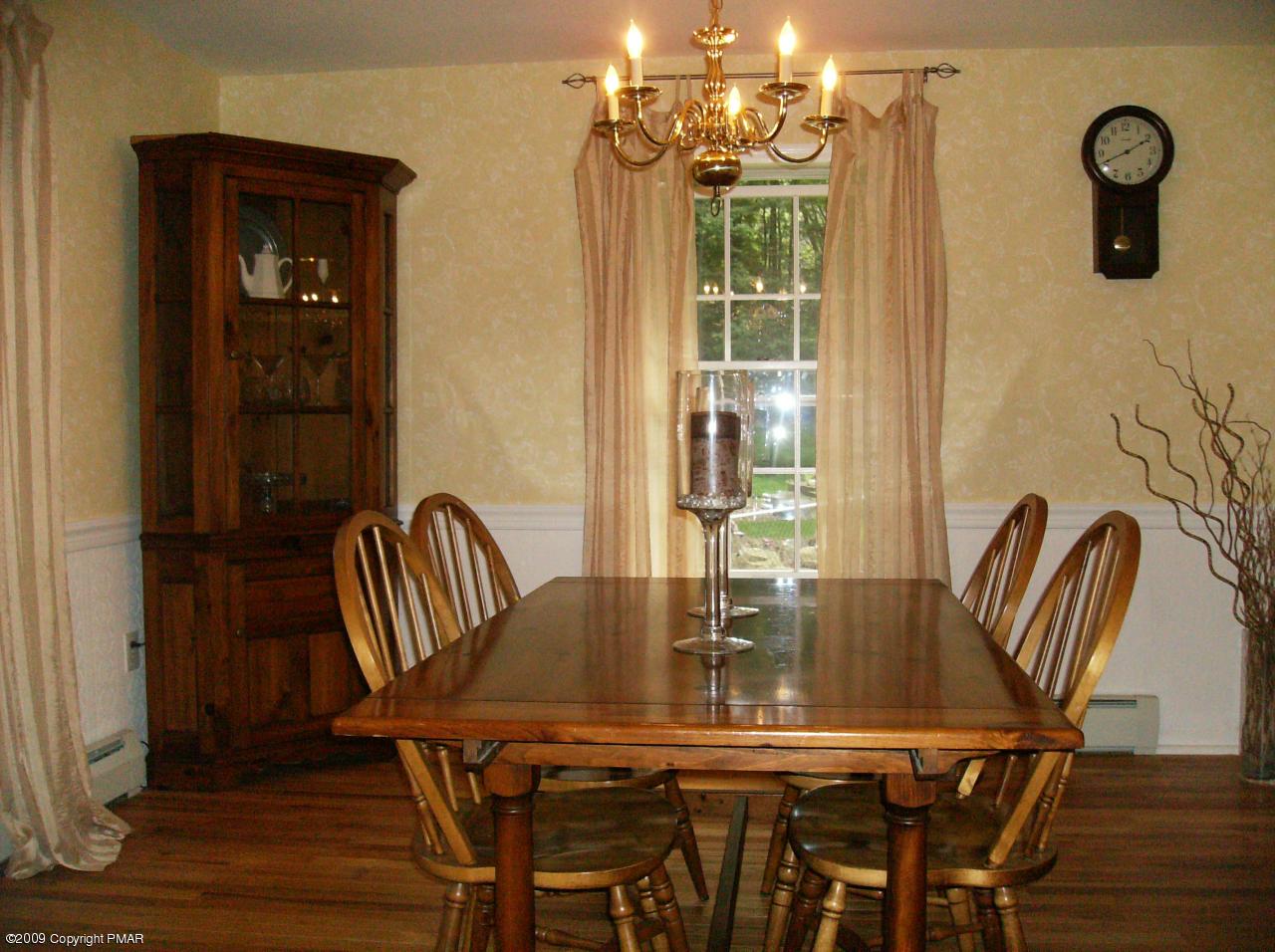 2523 Ridge Road Cresco, PA 18326 - Photo 7 of 18 DINING ROOM