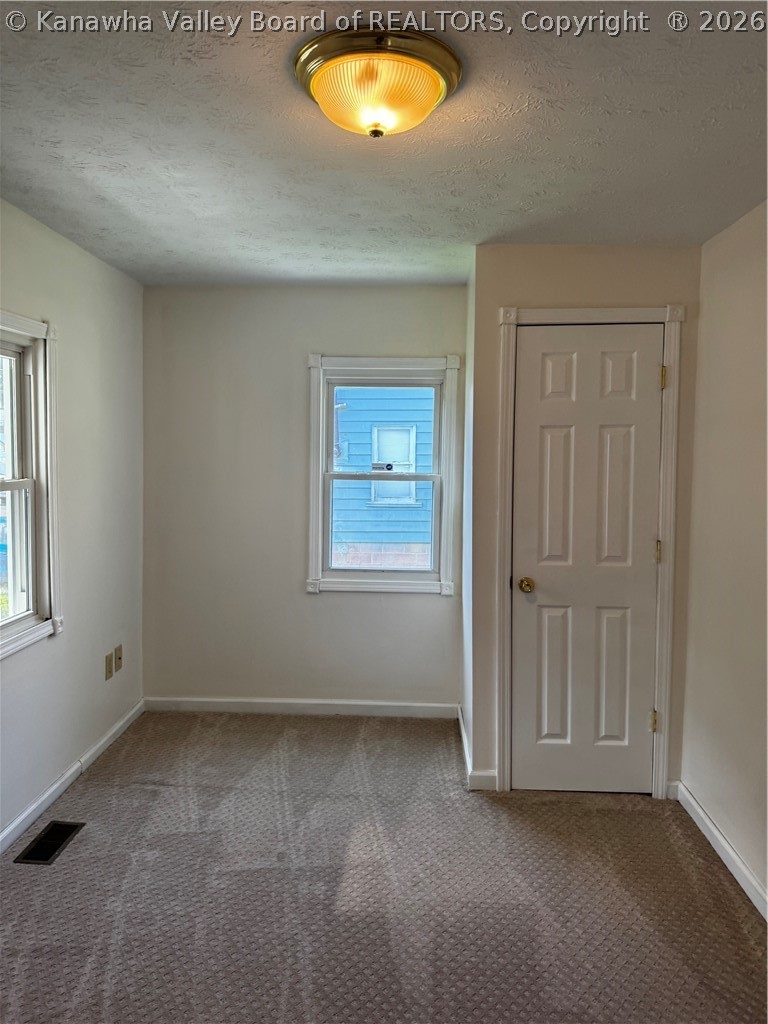 211 Yuma Road Logan, WV 25601 - Photo 5 of 12 Gallery Image 5
