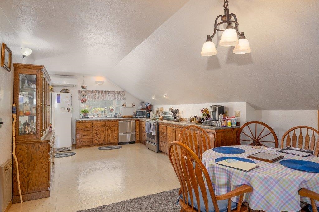 9622 Leclerc Road Newport, WA 99156 - Photo 21 of 50 Gallery Image 21
