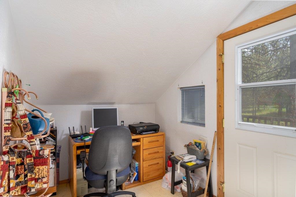 9622 Leclerc Road Newport, WA 99156 - Photo 23 of 50 Gallery Image 23