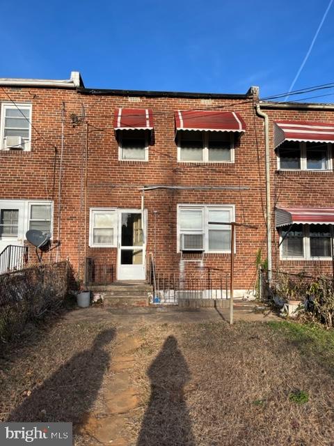 1020 Wicklow Road Baltimore, MD 21229 - Photo 3 of 21