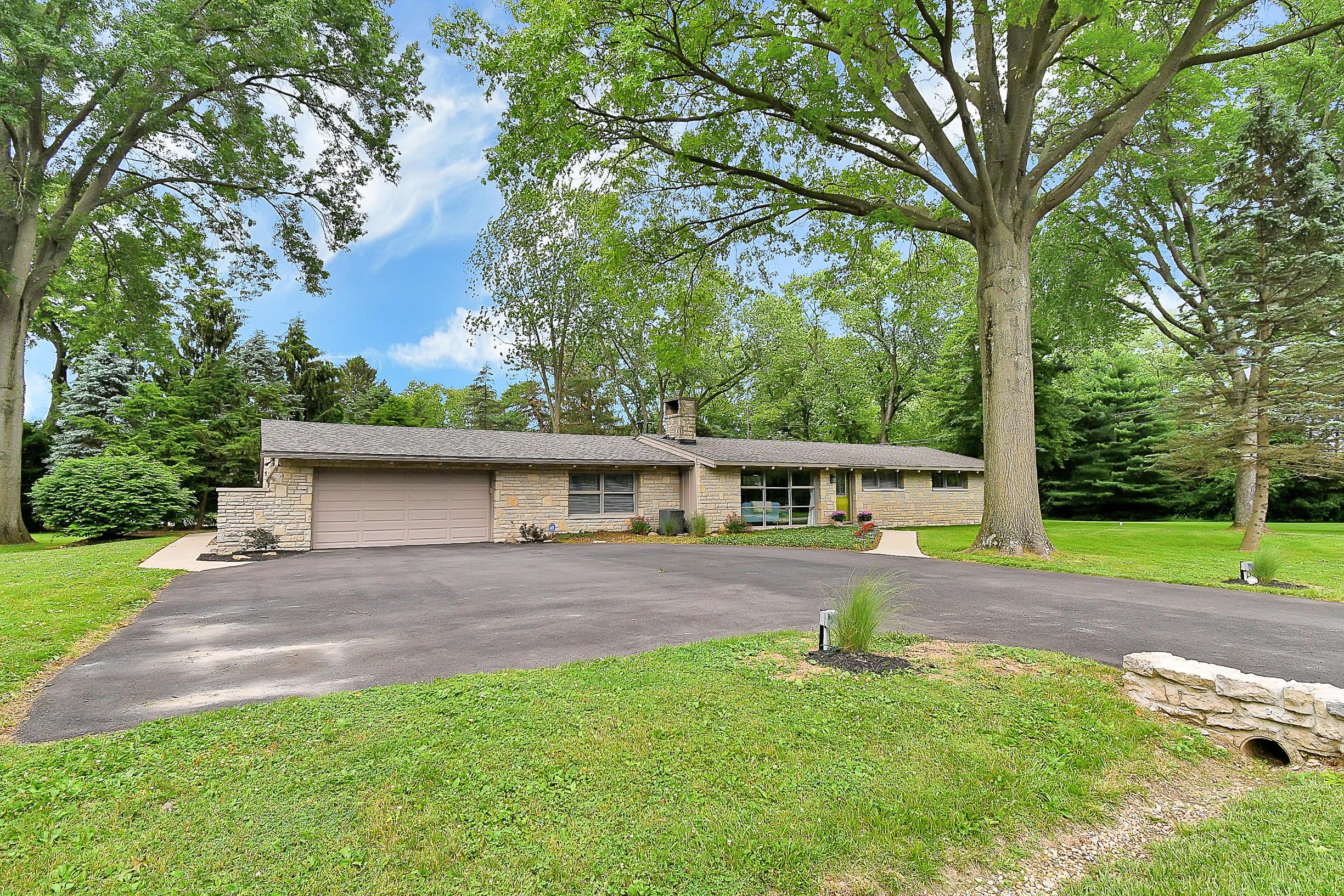 3270 Polley Road Columbus, OH 43221 - Photo 2 of 38 Gallery Image 2