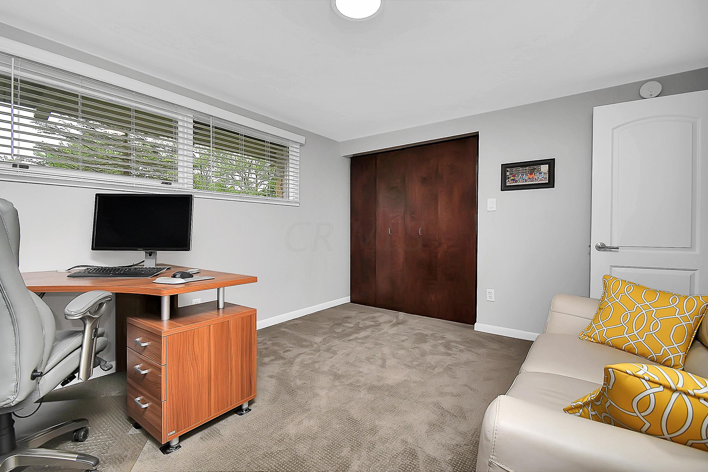 3270 Polley Road Columbus, OH 43221 - Photo 25 of 38 Gallery Image 25