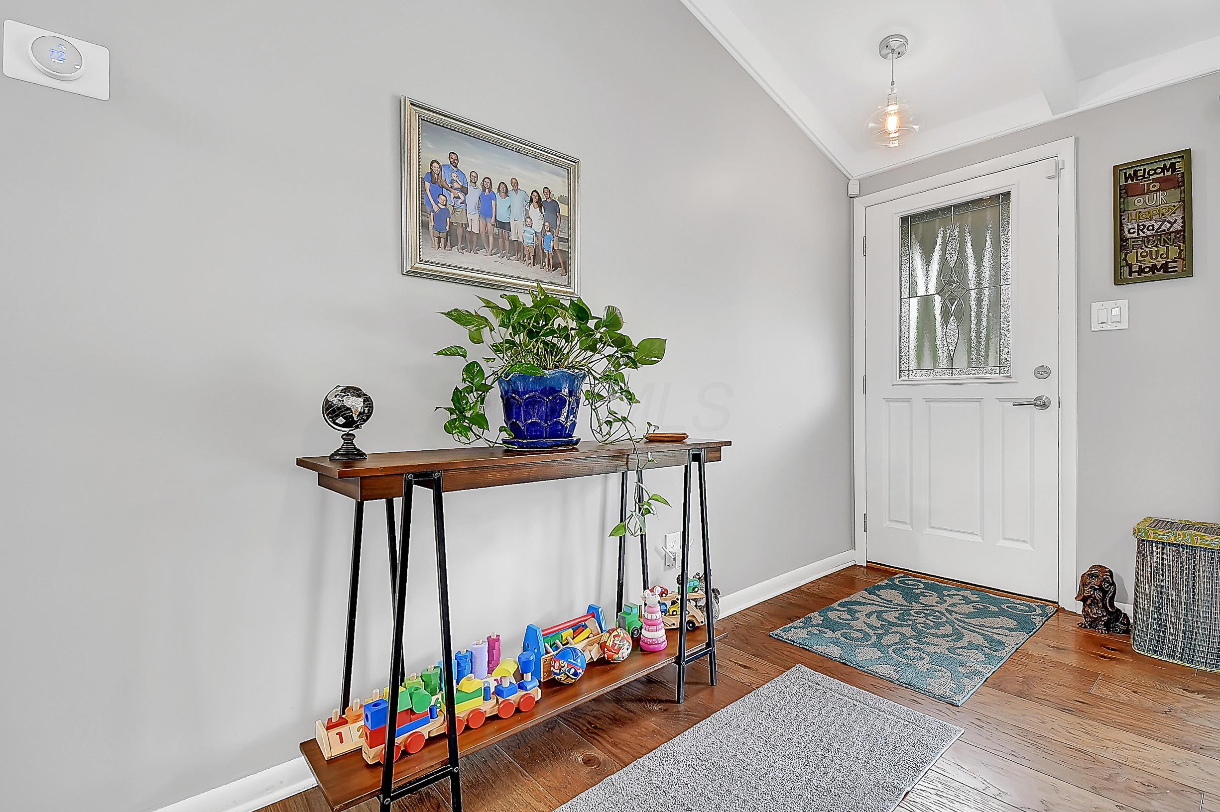 3270 Polley Road Columbus, OH 43221 - Photo 4 of 38 Gallery Image 4