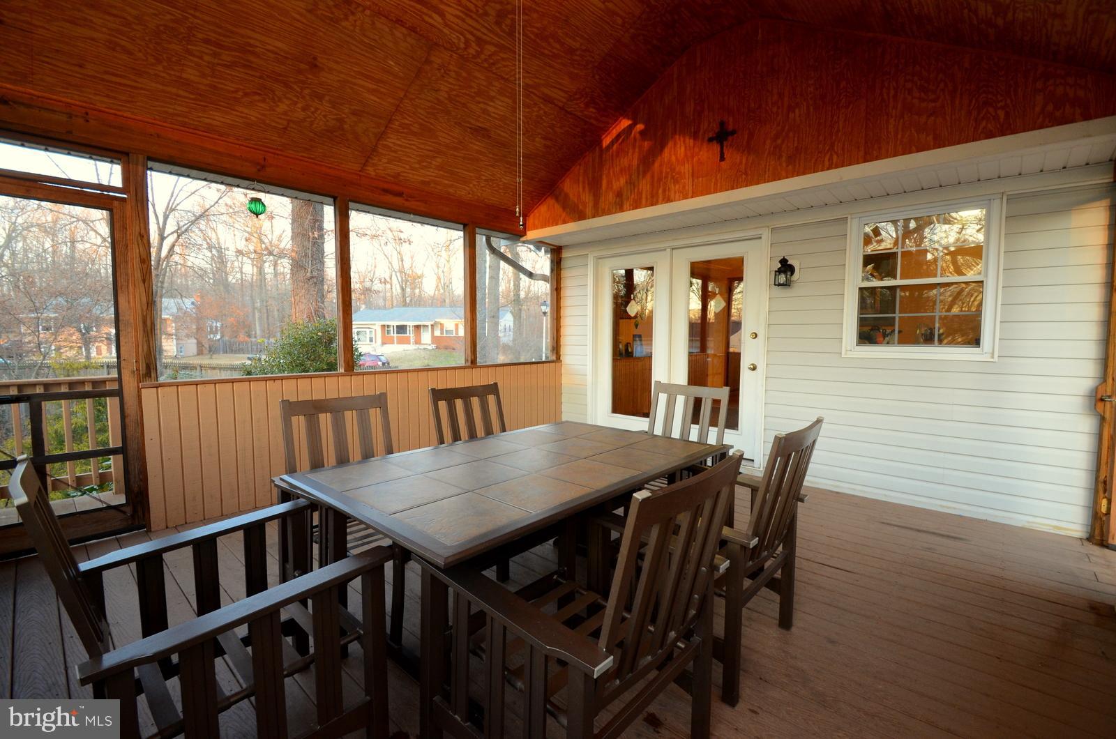 3718 Nile Road Davidsonville, MD 21035 - Photo 17 of 26 Large Screened Deck connects with Kitchen