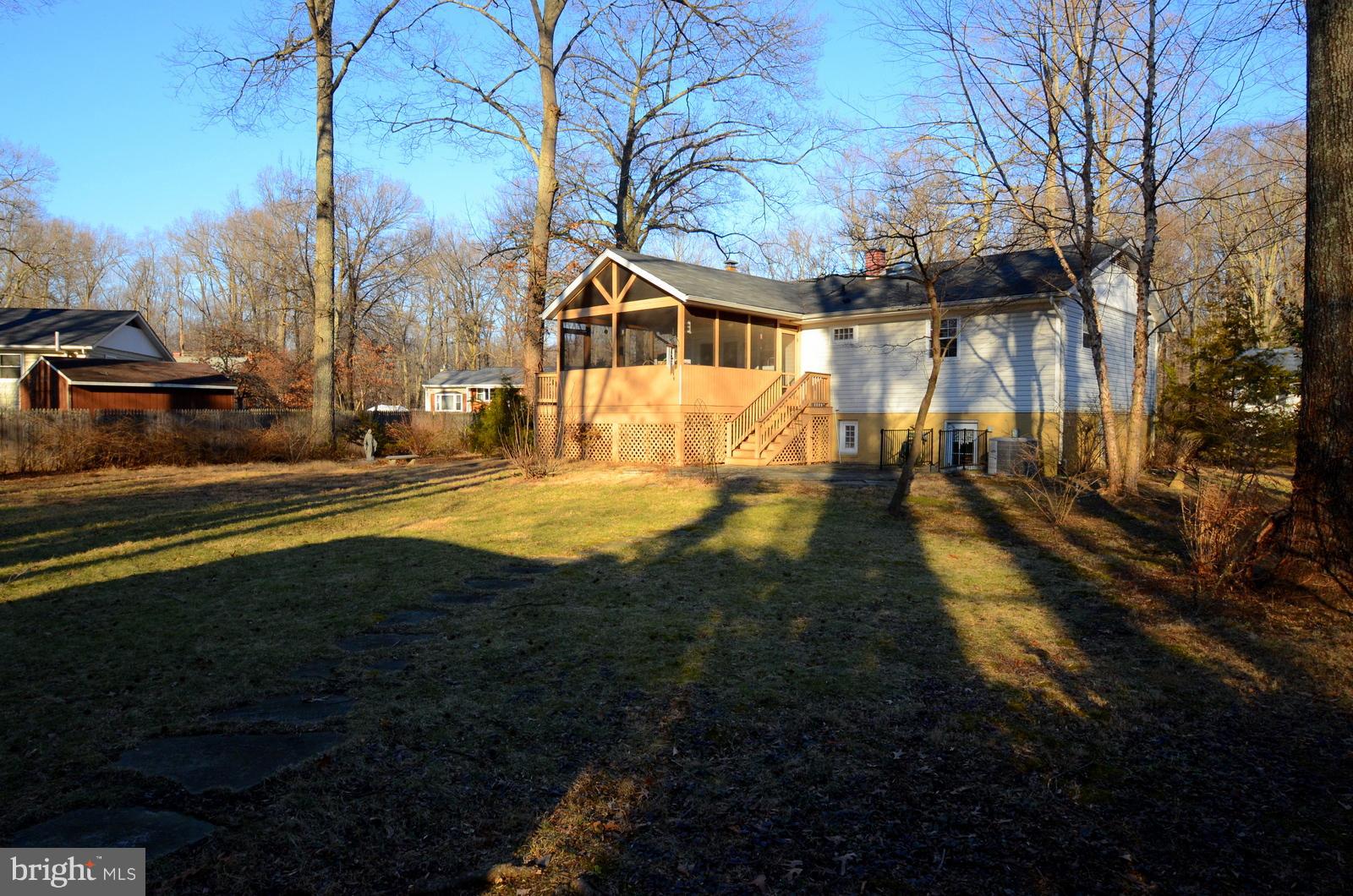 3718 Nile Road Davidsonville, MD 21035 - Photo 20 of 26 Large Back Yard with Patio & Screened Deck