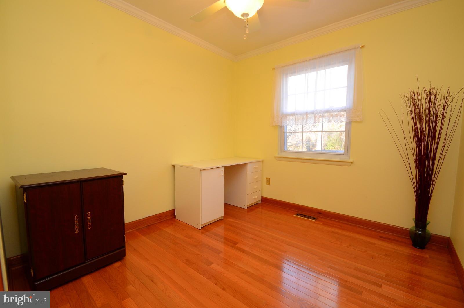 3718 Nile Road Davidsonville, MD 21035 - Photo 9 of 26 4th Bedroom with Hardwood