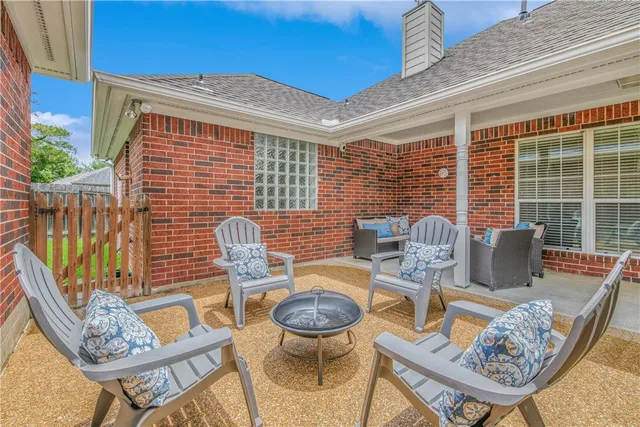 $398,000 | 6201 Cromwell Court, Bryan, TX 77802