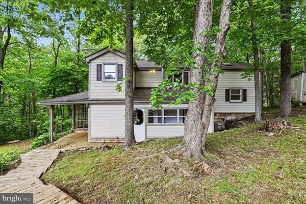$299,900 | 156 South Oak Heights Trail, Delta, PA 17314