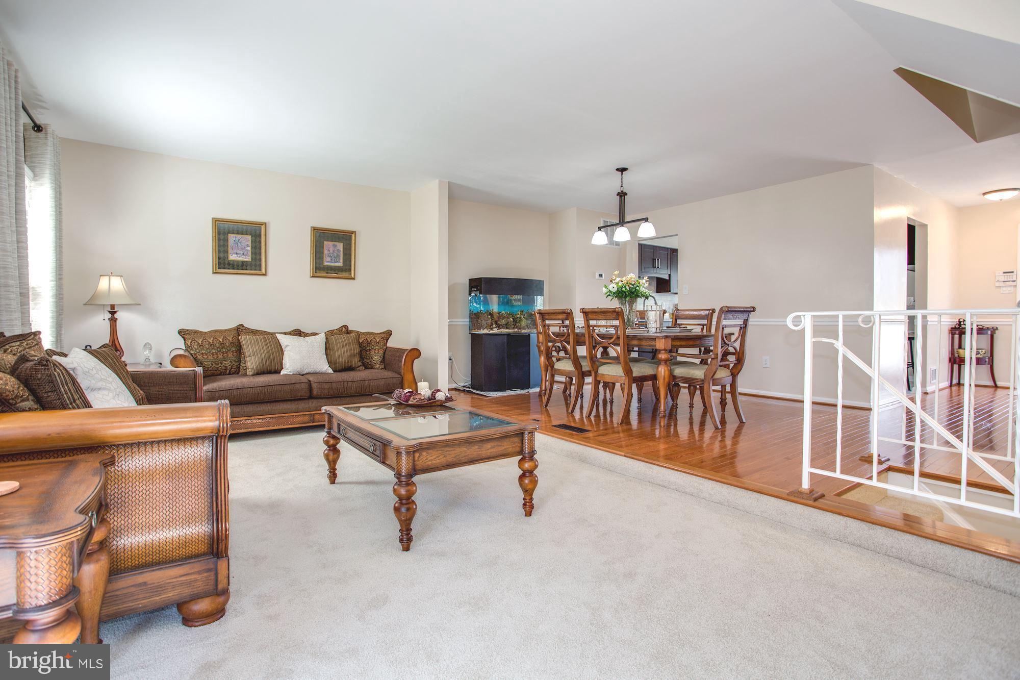 7328 Spring View Court Springfield, VA 22153 - Photo 11 of 30 Living Room