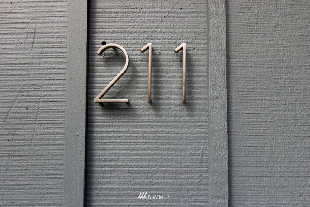 211 225th Place Southeast Bothell, WA 98021 - Photo 2 of 24
