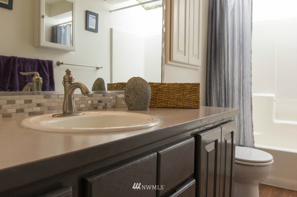211 225th Place Southeast Bothell, WA 98021 - Photo 18 of 24