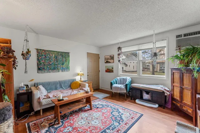 $550,000 | 1523 3rd Street Northeast, Minneapolis, MN 55413