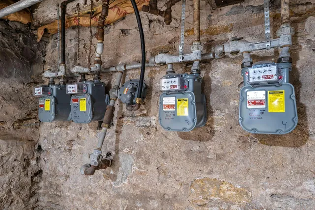 $550,000 | 1523 3rd Street Northeast, Minneapolis, MN 55413